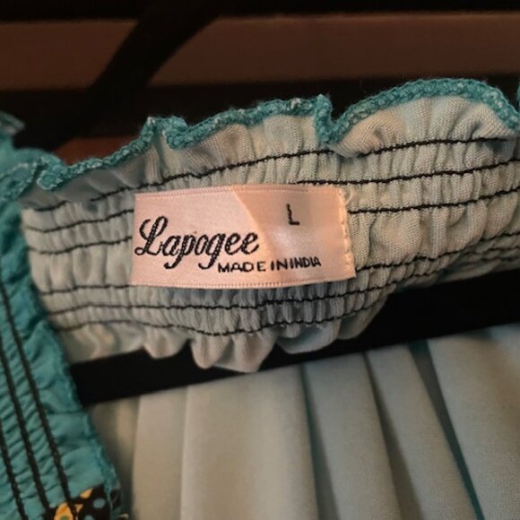 Lapogee Maxi Dress – Size L – Made in India – Vibrant & Flowy! - Picture 3 of 3